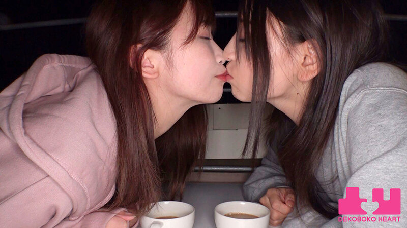 もしも2人が交際したら…好きが溢れる1日になりました。 一緒にゴハン作ってシャワー浴びて朝まで抱き合って初めてのお泊りおうちデート 紗々原ゆり 美園和花 画像7