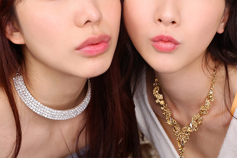 【VR】【8K VR】W顔面最強美女！美人先輩2人から交互に攻められ逆NTR浮気中出しSEXし続けたある日 みづき・ひかる 画像6