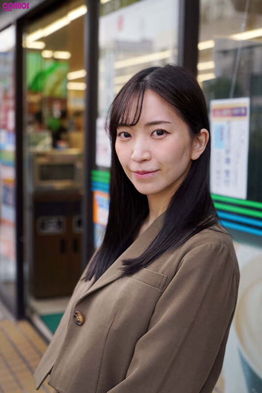 素人妻が一般大学生の自宅にコンドーム1つ渡され一泊一度のゴム姦では満足できず宿泊中2度もガチ中出しを許してしまう騎乗位で巨乳揺らす淫靡妻 まゆみさん 32歳 画像1